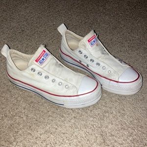 Platform women converse size 7, white, used